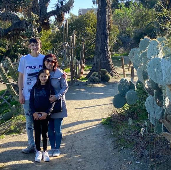 Meet your Posher, Sheila - Picture 1 of 1